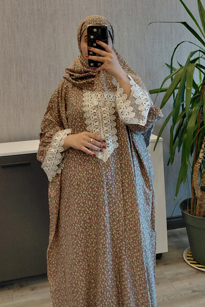 Atika Moda Made of Cotton Fabric, Floral Pattern, Easy to Wear and Practical,...