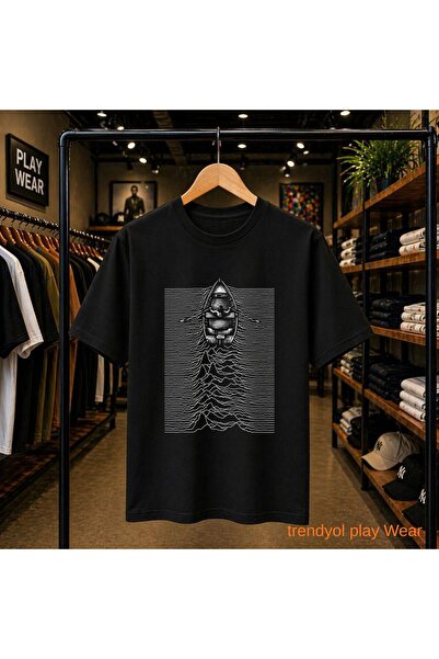playwear تي شيرت بطبعة خطوط الكاياك مصنوع من القطن بنسبة 100%، مقاس كبير وفضف...