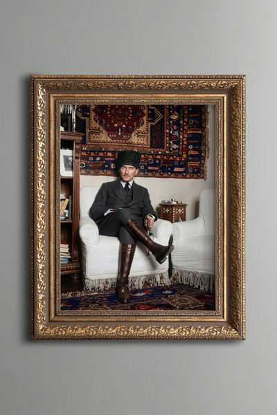epiqart Mustafa Kemal Atatürk - Vintage Patterned Painting - Thick Model