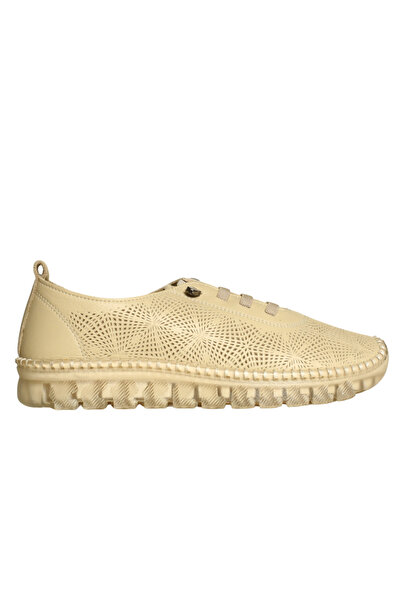 Platin Beige leather studded women's casual shoes