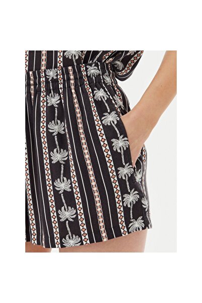 Volcom Γυναικεία Υφασμάτινα Σορτς B0912410 Μαύρα