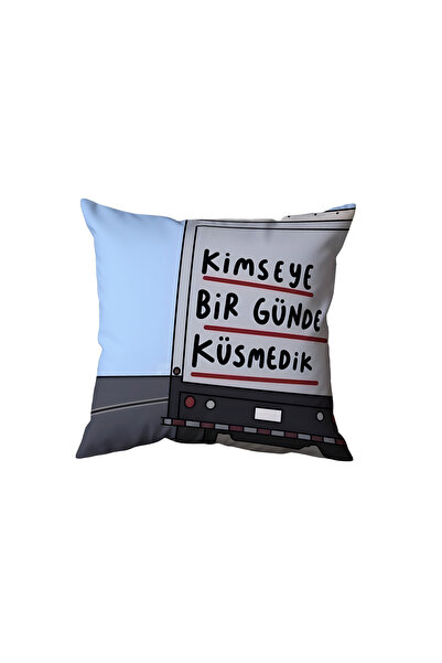 Beramussa We Didn'T Kiss Anyone on a Day Pillow, Funny Gift