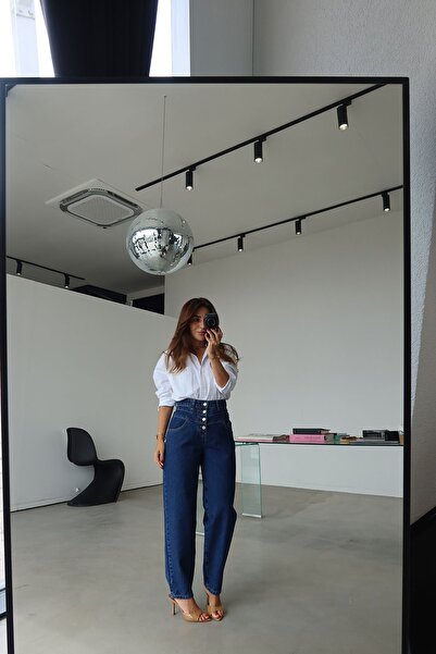Özge Özgenç 5 Button Mom Jean