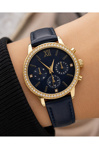 Weluxa Women's Wristwatch Gold Color with Zircon Stone, Casual and Stylish Co...