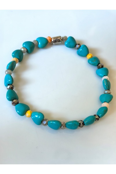 THİNBLACK Heart Cut Turquoise Natural Stone Bracelet – with Crystal Spacer Beads