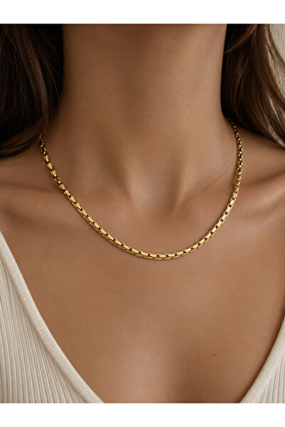 FIERA JEWELRY Vip Gold Leaf Chain Stainless Steel Women's Necklace – Luxuriou...