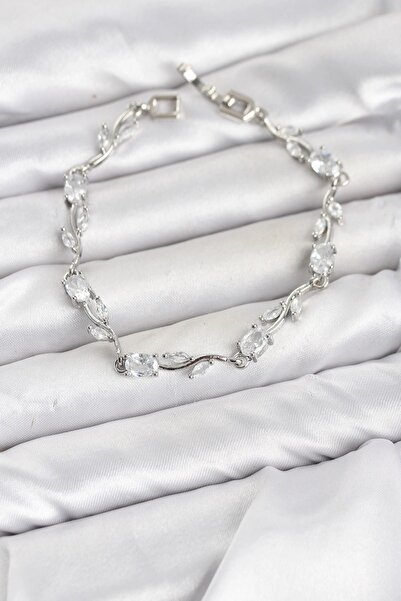 TakÇalıştır Brass Silver Color Zircon Stone Flower Model Women's Bracelet