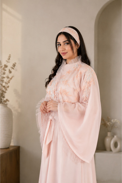 Generic Brand High-Class Reception Robe – Xebazi