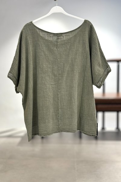 sahnemoda Papatya Pullu Kısa Kol Salaş Keten Bluz