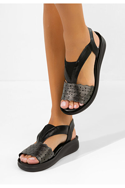 B T Shoes Platform sandals Shuzia black