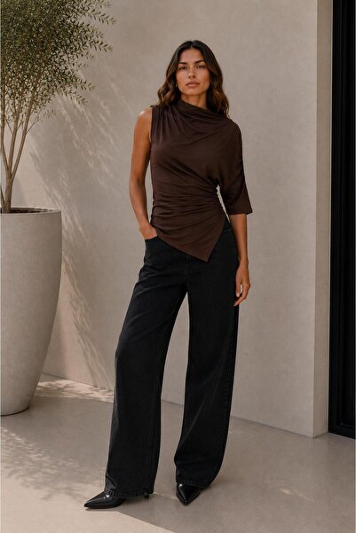 ALEXANDERGARDI Asymmetrical Draped Single Sleeve Blouse