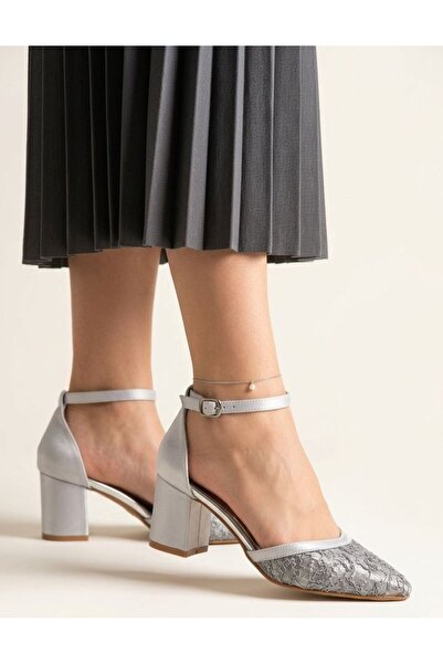 Gönbeler Silver Lace Detailed Ankle Strap Thick Heel Women's Shoes – Stylish ...
