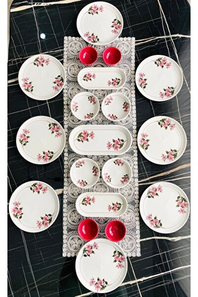 Borser Rustic Flowers 8 Person 19 Piece Breakfast Set