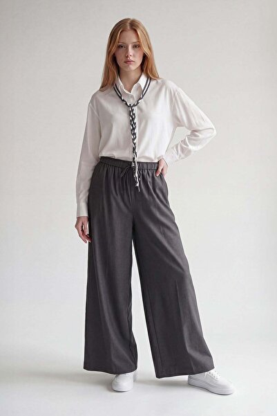 Levidor Dark Gray Pants