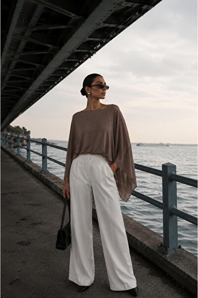 Hira Clothing بلوزة أنيقة بياقة قاربية من الفيسكون السائل عالي الجودة، متوافق...