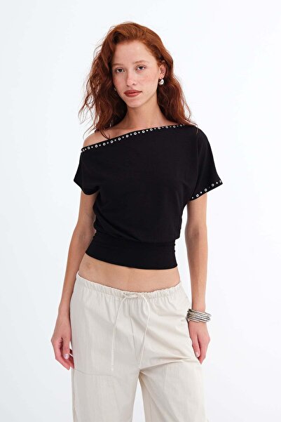 Addax Asimetrik Kesim Zımbalı T-shirt P0994
