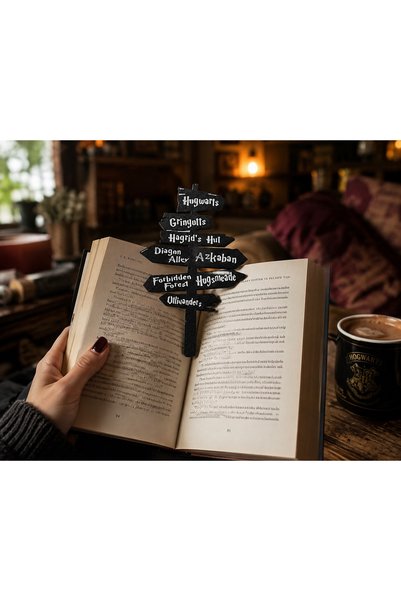 Dekor atolyem Harry Potter Themed Bookmark – Hogwarts Magical World Decorative Bookmark