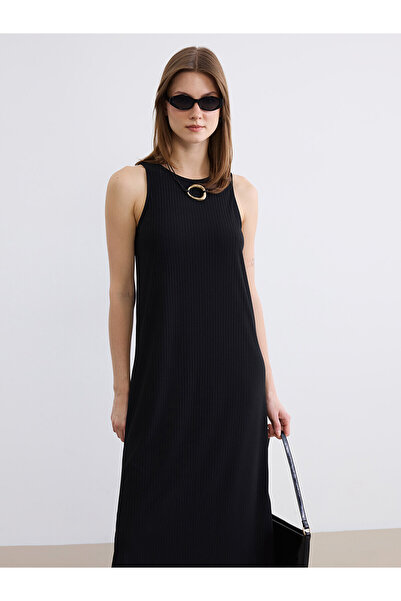 LC Waikiki Original Oval Neck Slit Bodycon Dress