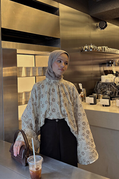 Faya Boutique Faya Girls x Vizon Güpür İşlemeli Velissa Bluz