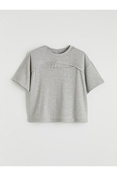 LC Waikiki Trendlucky Girls' T-Shirt with Oval Neckline and Window Detail