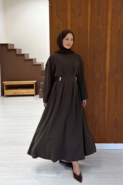 Faya Boutique فستان من قماش الكريب البني