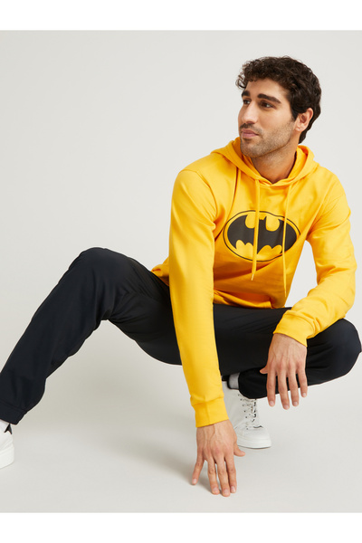 Styli Batman Print Hoodie with Front Pocket Detail
