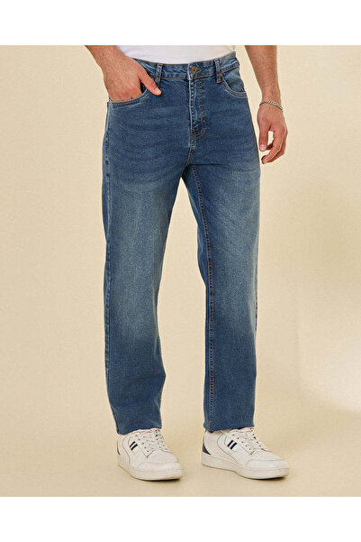 REDTAG Men Dark Wash Skater Fit Jeans