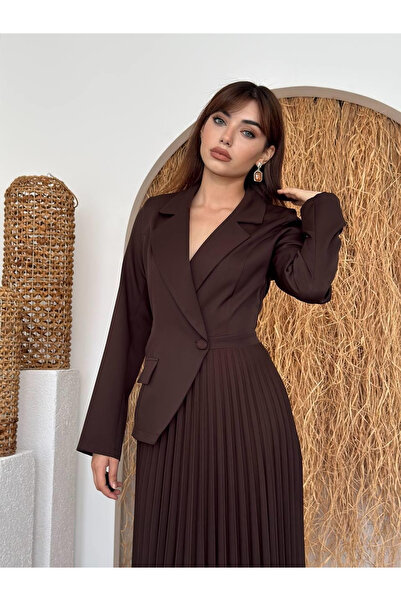 Clothes Fast Women's Coffee Color Double Breasted Collar Long Sleeve Pleated ...