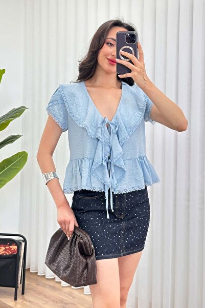 Clothes Fast Bluză peplum cu volane, cu decolteu în V, cu dantelă, albastru b...