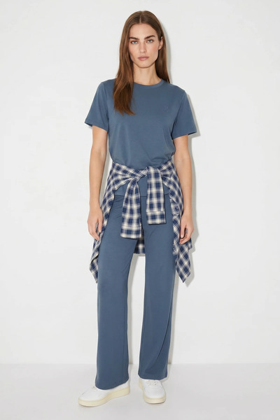 Efnaz style Women's Crew Neck Pocket Detailed Relaxed Indigo Set with Elastic...