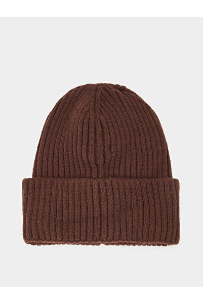Styli Brown Ribbed Knit Beanie