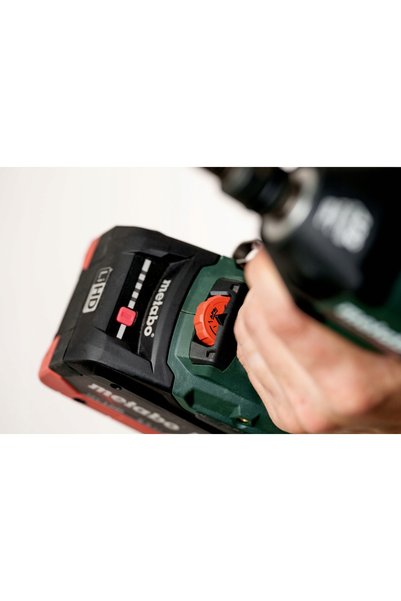 Metabo Șurubelniță cu impact reîncărcabilă SSW 18 LTX 550 BL 602404840