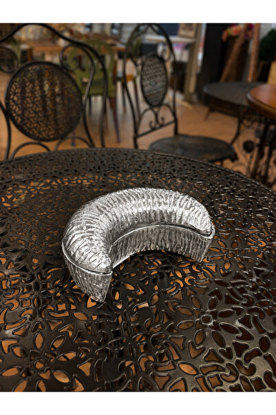MuratogluHome Kalima Kaju Figürlü Dokulu Metal Kapaklı Obje Sehpa Dresuar Üstü Dekoratif Kutu (18 cm)