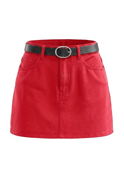 Συλλογή Trendyol Κόκκινο Σορτς & Βερμούδα TWOSS26SR00149