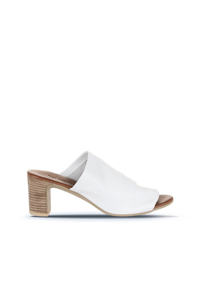 Bueno Shoes White Leather Women's Heeled Slippers 01Wn1503