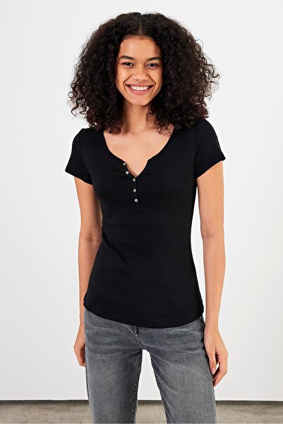 VENA Tricou de damă Matilda, mulat pe corp, cu detalii cu nasturi, 100% bumba...