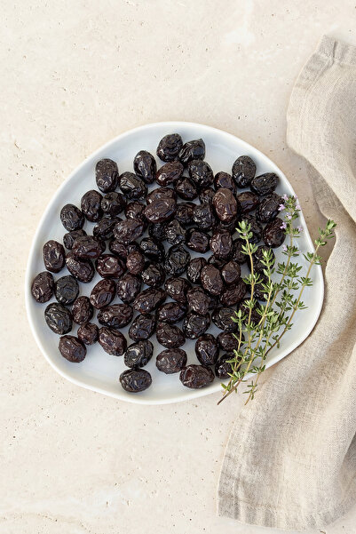 Ayolis Premium Gurme Yağlı Sele Siyah Zeytin M 950 g (Ayolis Zeytinyağlı)
