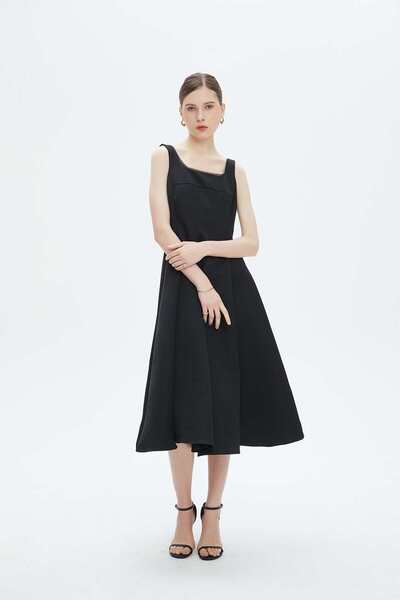 Nichii Embroidered Hem Sleeveless Midi Dress