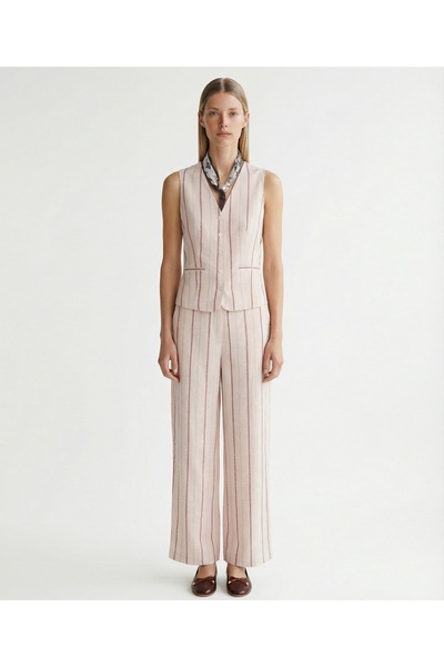 Yargıcı Regular V-Neck Sleeveless Blouse