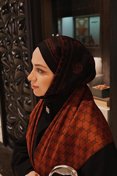 Levidor Black-Red Round Patterned Wool Silk Shawl