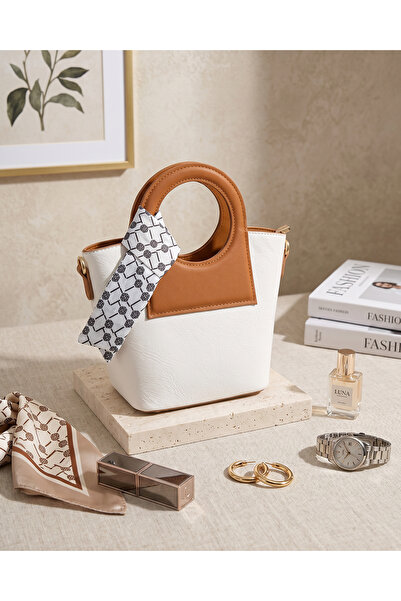 LYRA Bags & Accessories Lyra Women's Mini Bag White Single Compartment Stylis...