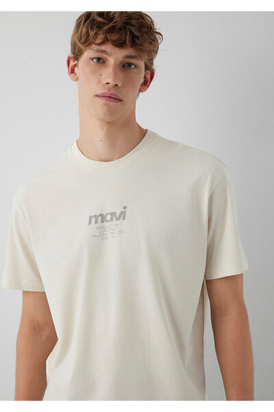 Mavi Logo Baskılı Bej Tişört Loose Fit / Bol Rahat Kesim 0613673-70134