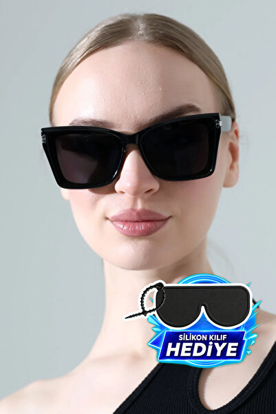 MİLANO KORS Women's Black Frame Metal Detail Black Glass Sunglasses
