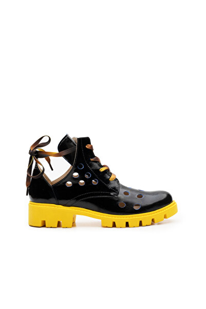 UrbanShoes Women's perforated boots made of genuine Leather - 2189 Black napalm