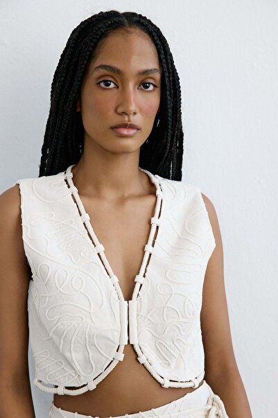 Rue Studio V Yaka Agraf Crop Ekru Yelek