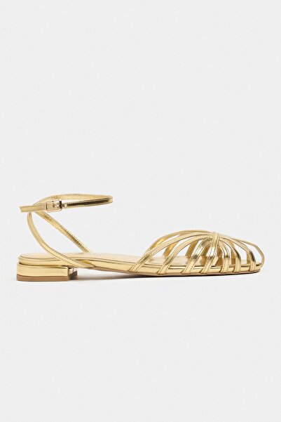 NİŞANTAŞI SHOES Γυναικεία πέδιλα μπαλαρίνες με κοντό τακούνι και λεπτομέρεια ...