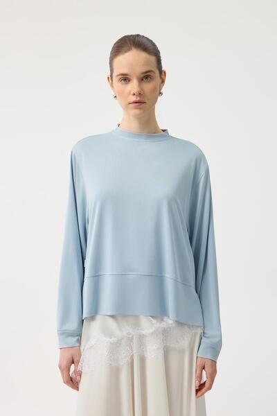 KADRİYE BAŞTÜRK Modal Cupra Yırtmaçlı Kısa Sweatshirt Açık Mavi