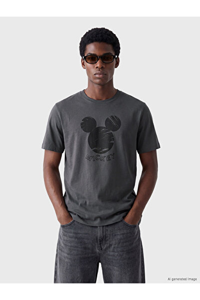 LC Waikiki Vizyon New Season Crew Neck Mickey Mouse Printed Men's T-Shirt