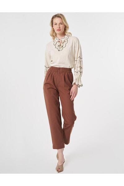 Kayra Carrot Cut Lyocell Trousers Brown