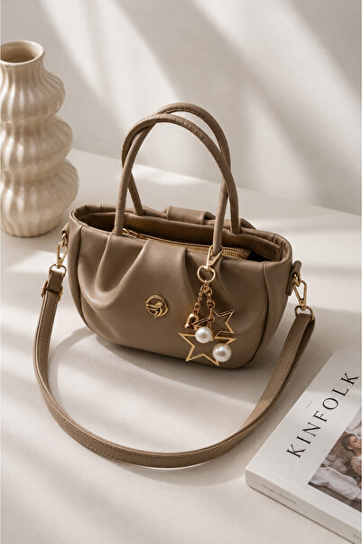 DMG Collection حقيبة يد وكتف نسائية من إيطالي إنسي ستار بتفاصيل مفصلة وسحاب